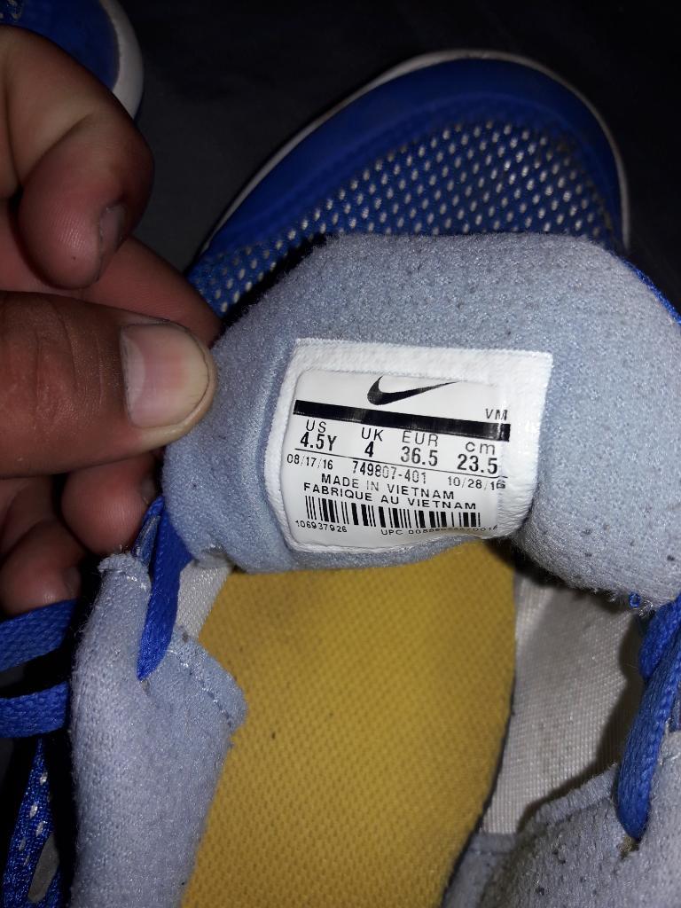 Vendo Zapatillas Nike Talla 36.5