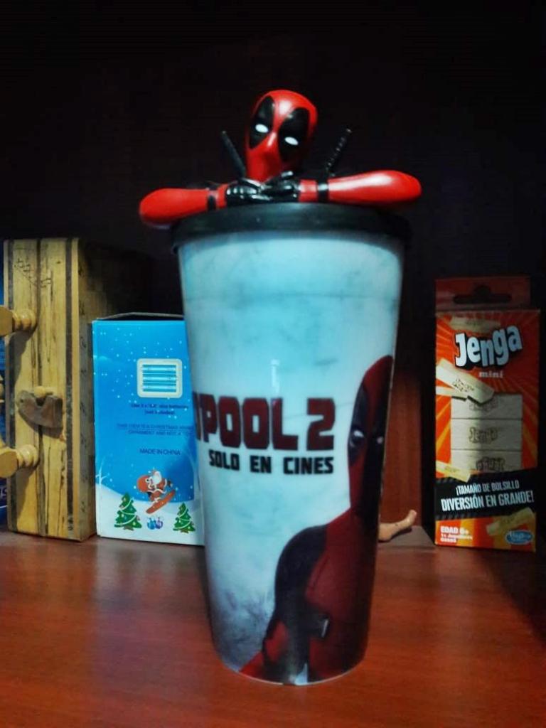 Vaso deadpool 2