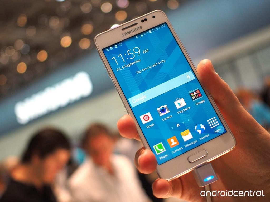 Vendo Samsung Galaxy Alpha 4G LTE Libre,Camara Nitida de