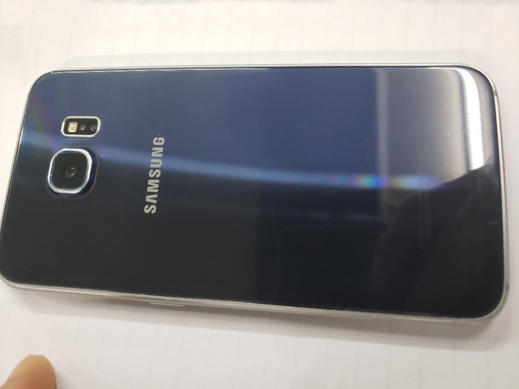 Vendo Samsung S6 con Detale Minimo