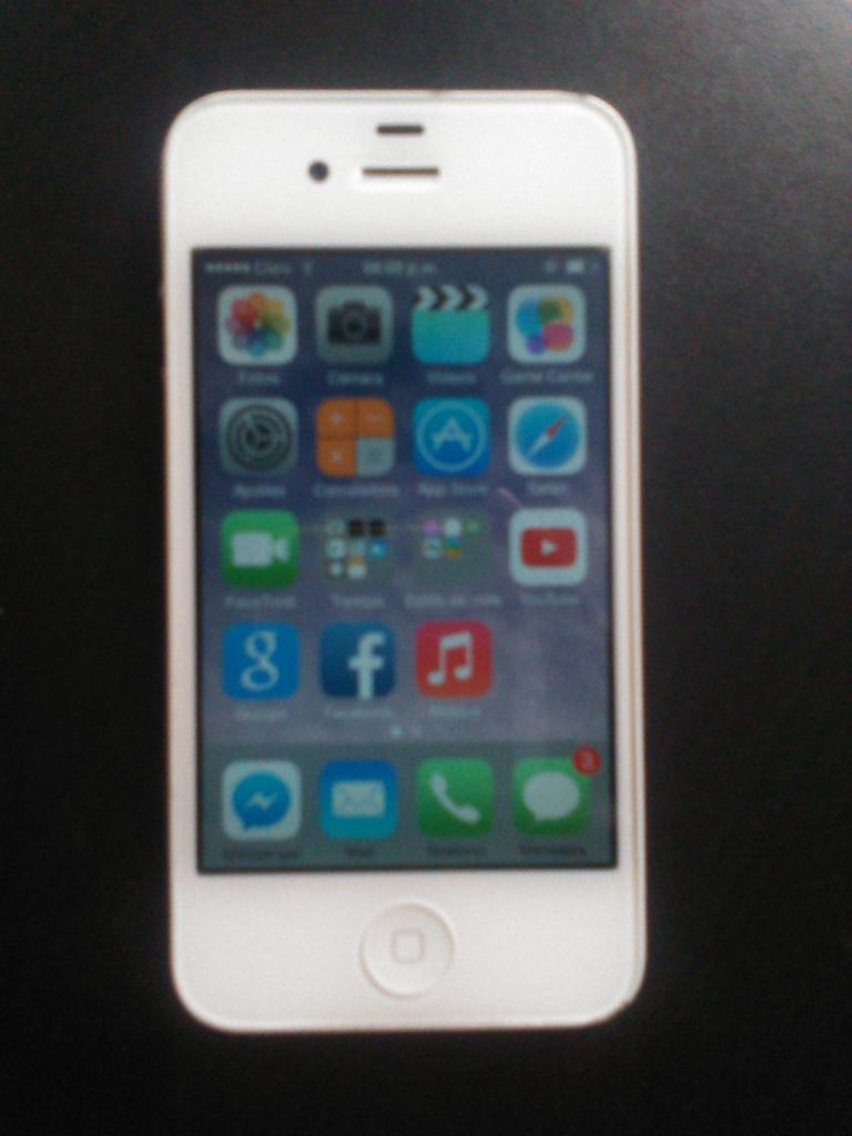 Vendo iphone 4 a 100 soles