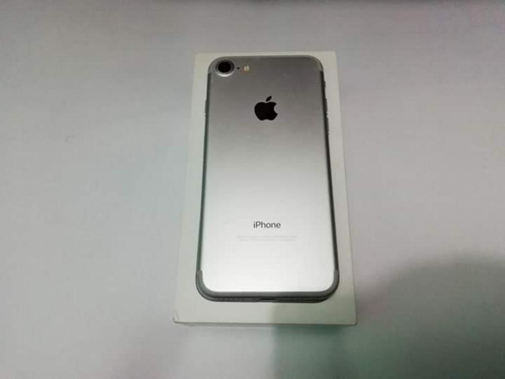 iPhone 7 Silver 32 Gb Libre de Todo