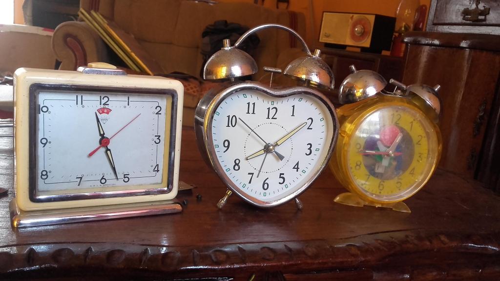 lote de relojes despertadores antiguos