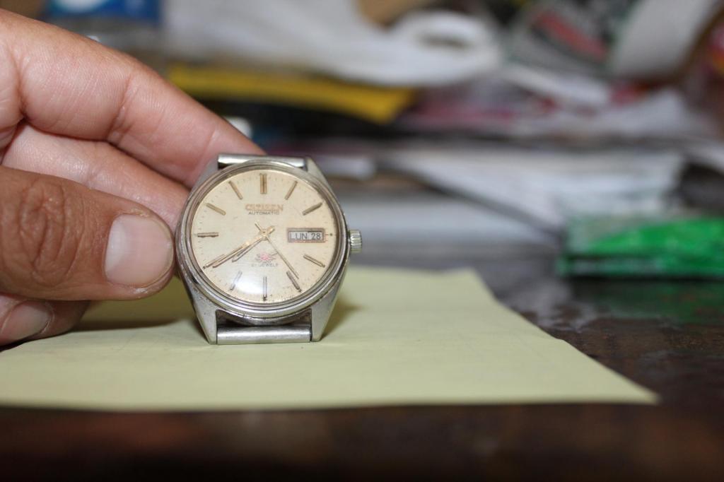 GE RELOJ ANTIGUO CON FECHERO