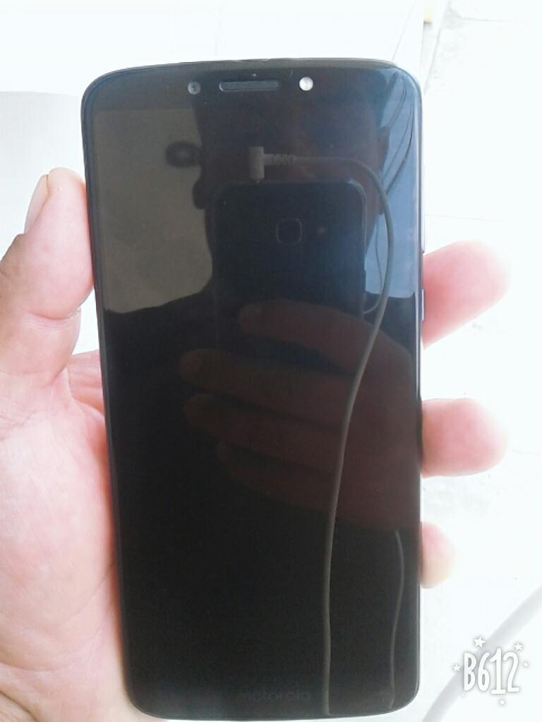 Vendo Motorola E5 Plus