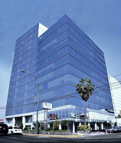 Oficina en venta centro empresarial los inkas surco en Lima