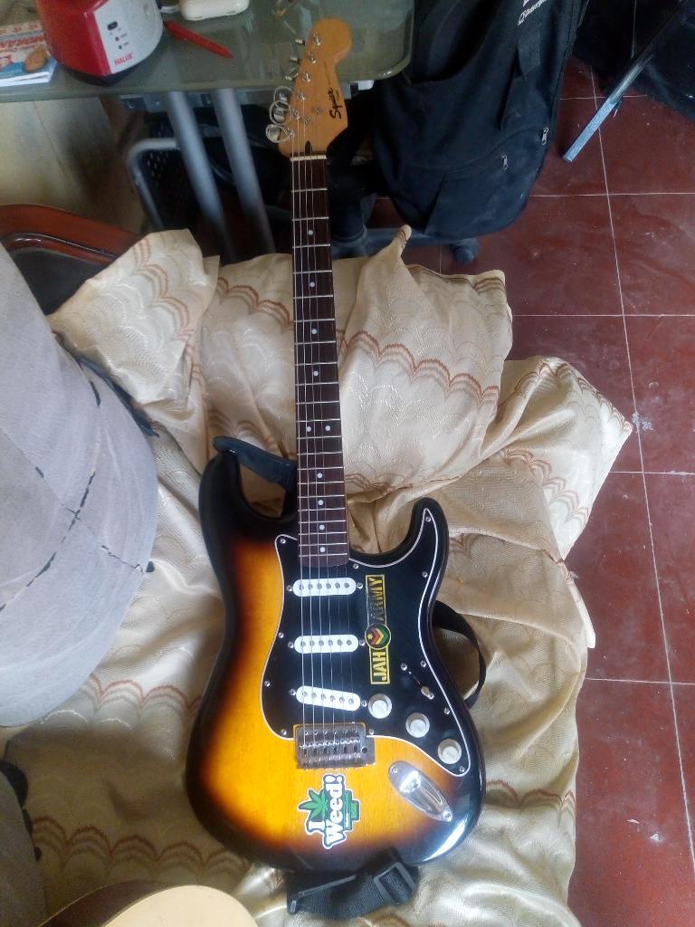 Fender Squier