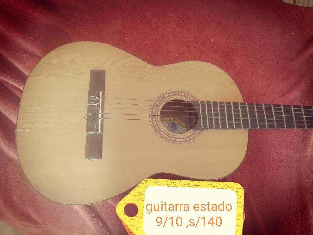 Guitarra Seminueva