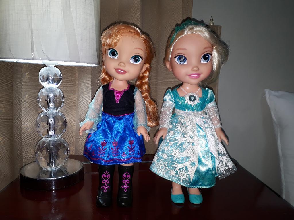 Muñecas Elsa Y Anna de Frozen. Nuevas