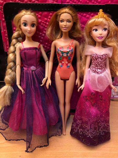 Muñecas Rapunzel, Aurora, Barbie