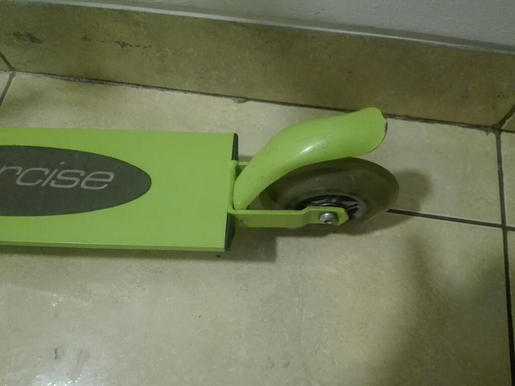 Scooter Verde