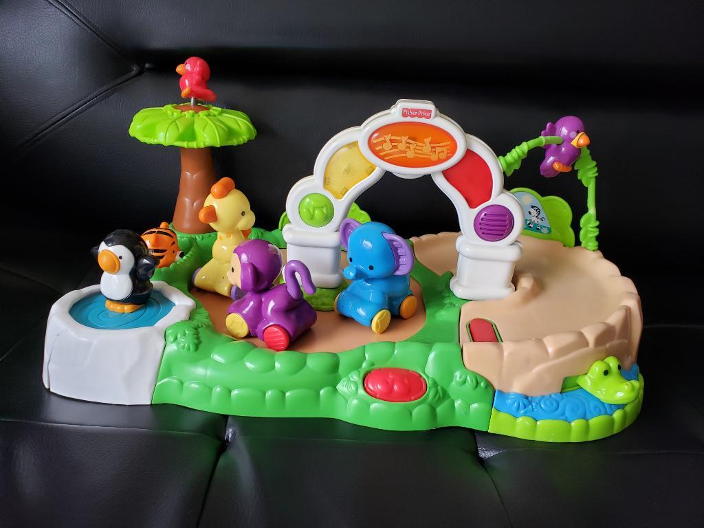 Zoológico Fisher Price Musical
