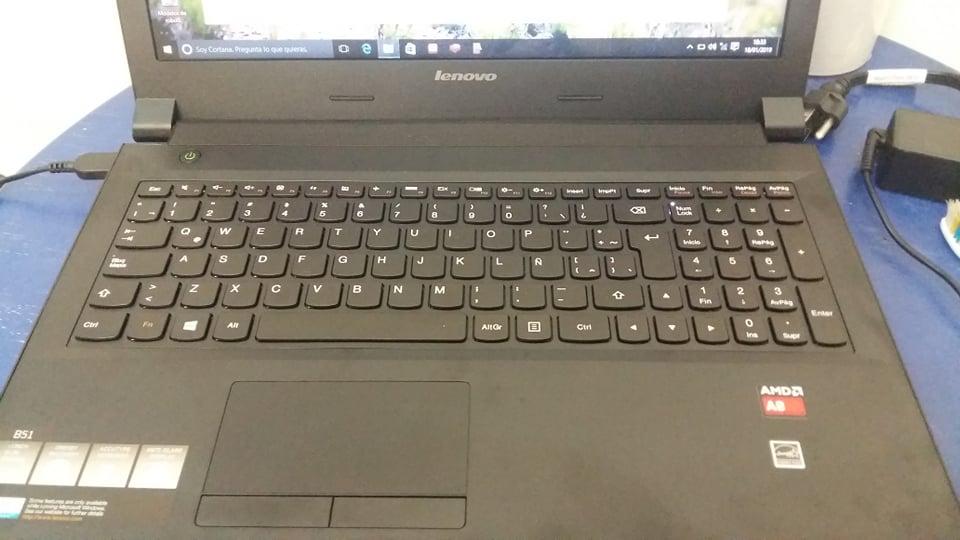 Laptop Amd 8 Con 1 Tb Disco Duro, 4 Gb Ram, Nueva