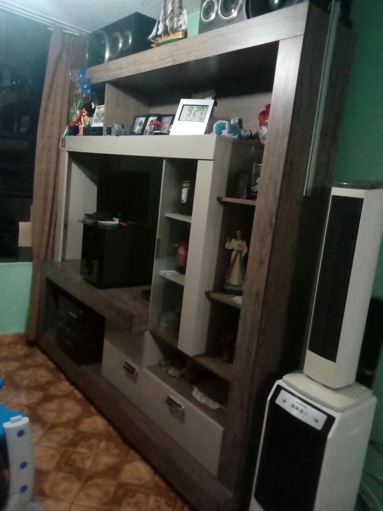 Mueble de Entretenimiento