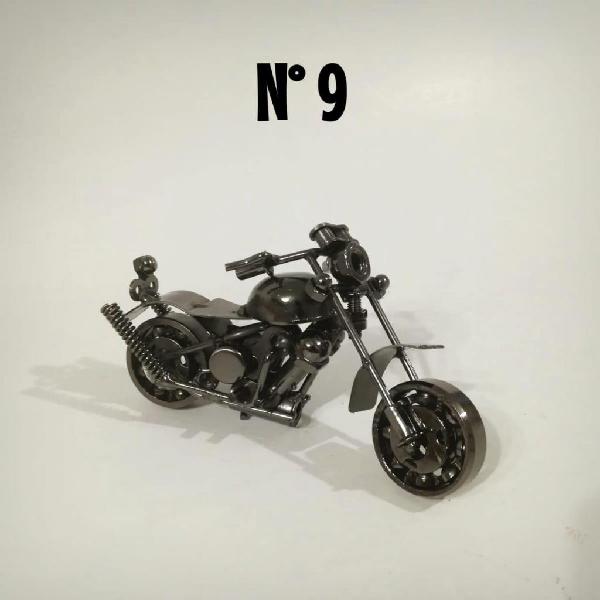 Motocicleta Modelo Retro de Metal