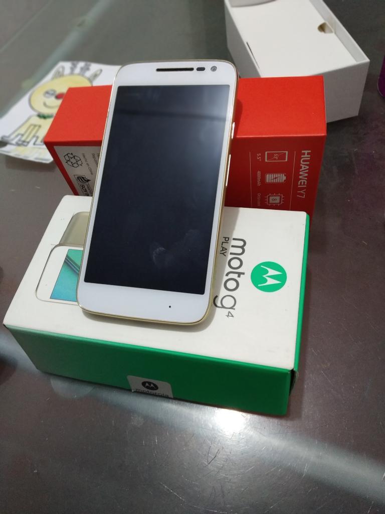 Celular Moto Play G4