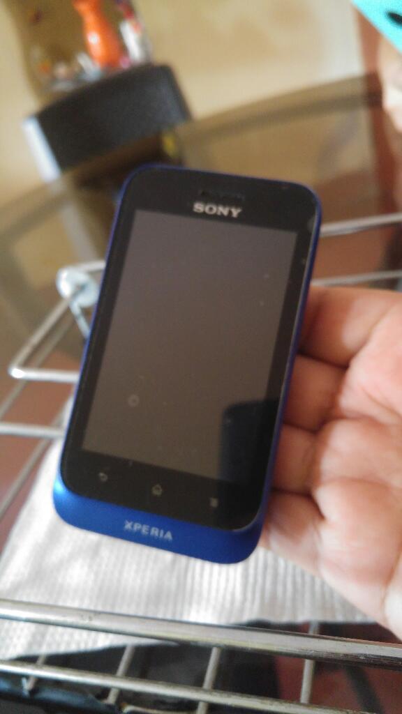 Sony Xperia St21i