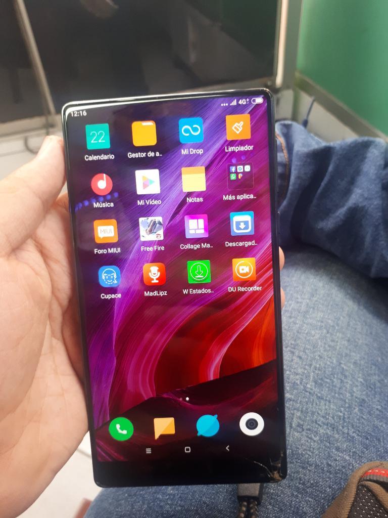 Xiaomi Mix 2 Gama Alta con Detalle