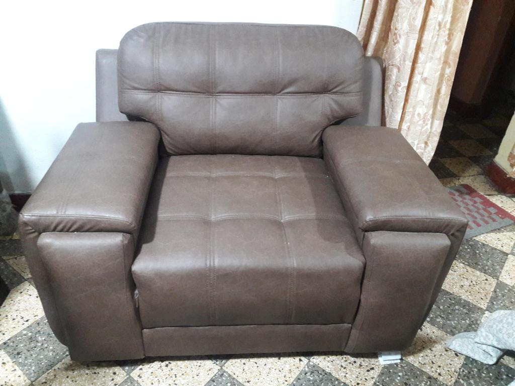 Sofa de cuero