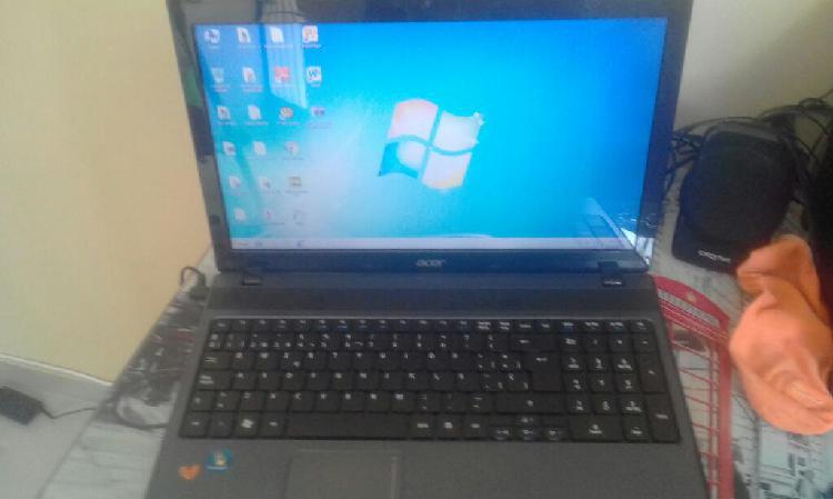 Laptop Amd C5 Usado Bien Conservado