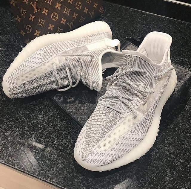 Yeezy 350 static