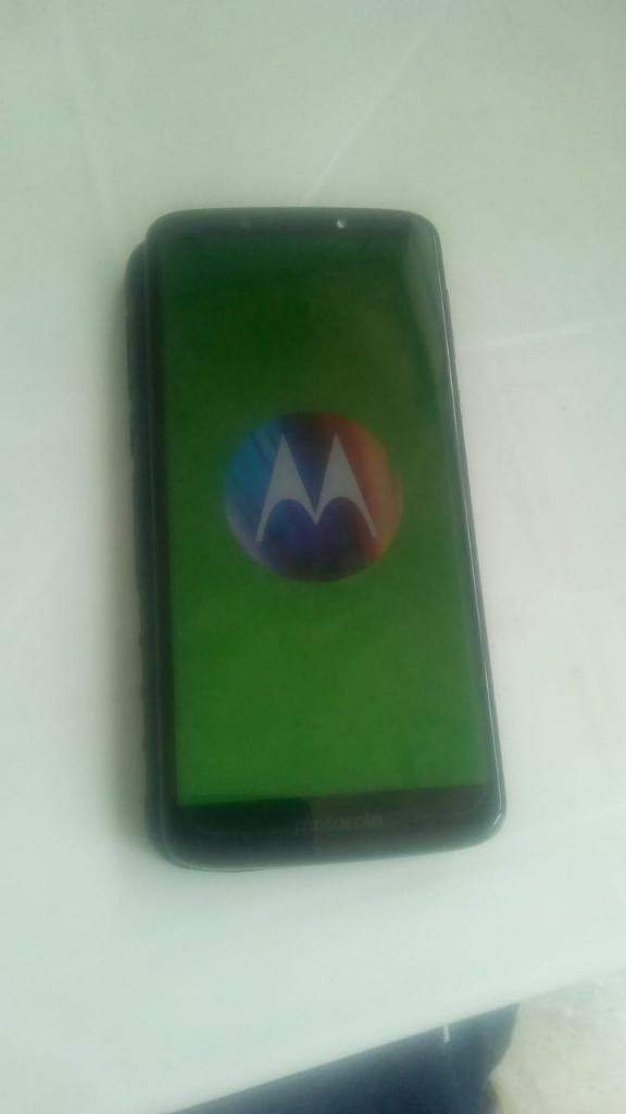 Moto E 5 Plus Color Negro