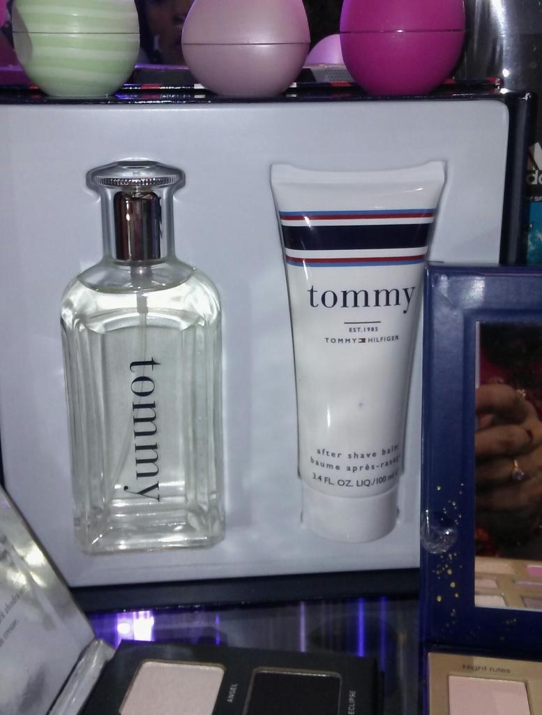 Estuche Perfume Tommy Hilfiger original