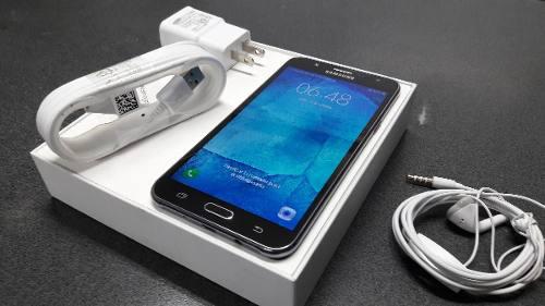 Samsung Galaxy J7 / Negro / Accesorios / Nuevo