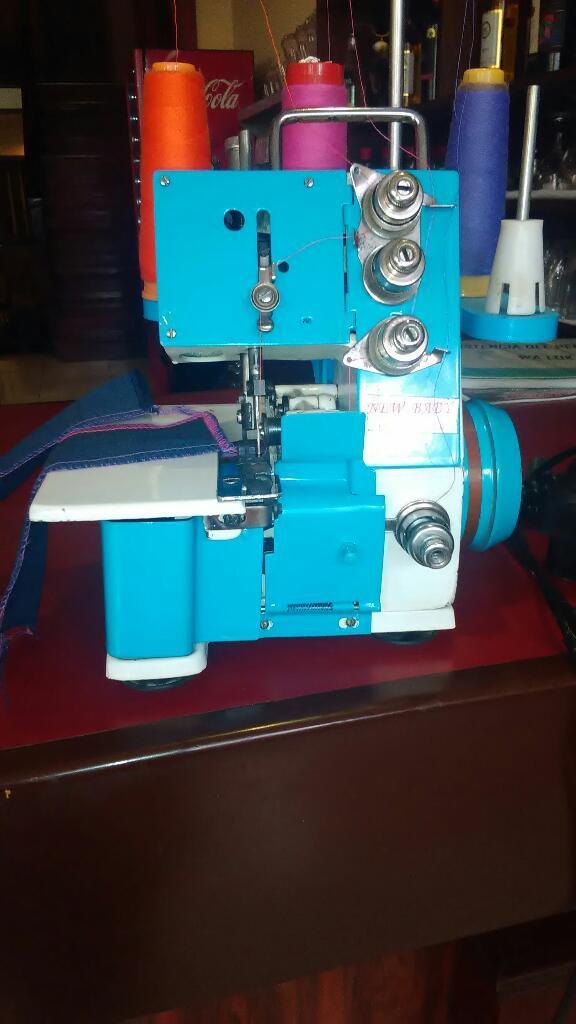 Maquina de Coser Miniremayadora