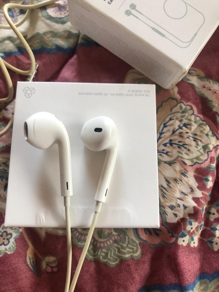 Earpods Originales de iPhone 6S con Caja