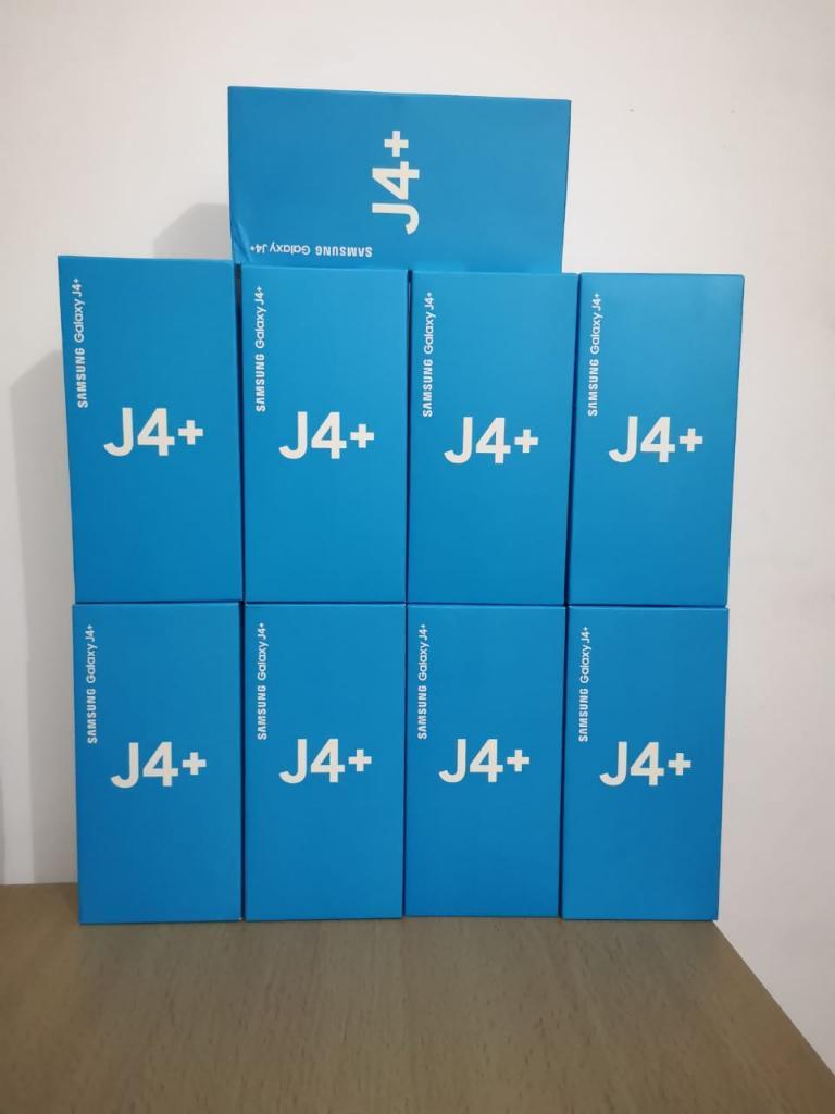 Samsung Galaxy J4 Plus. Color Negro