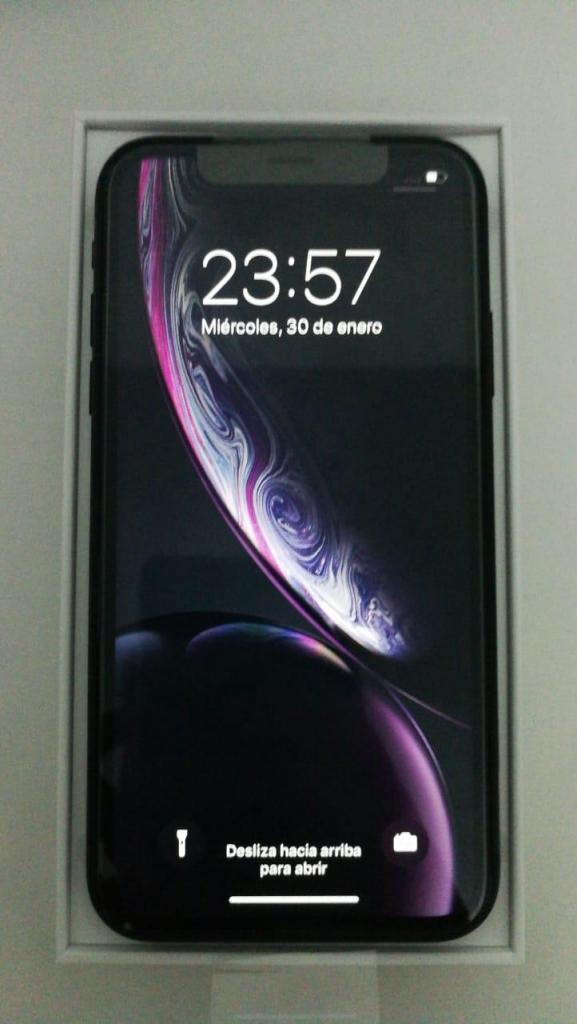 Se vende Iphone XR 64gb nuevo en caja