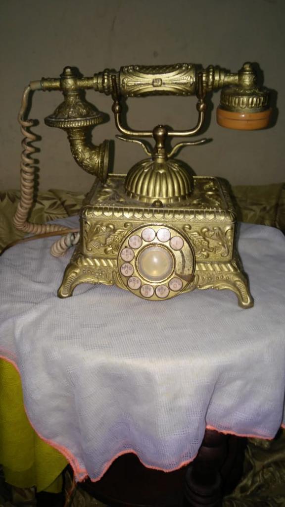 Vendo Telefono Antiguo de Cobre