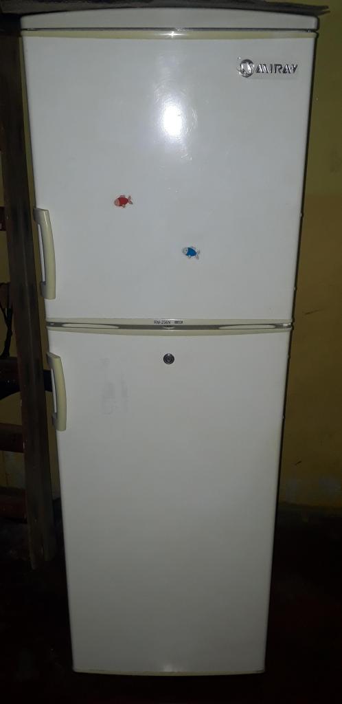 Se vende refrigerador Tel  