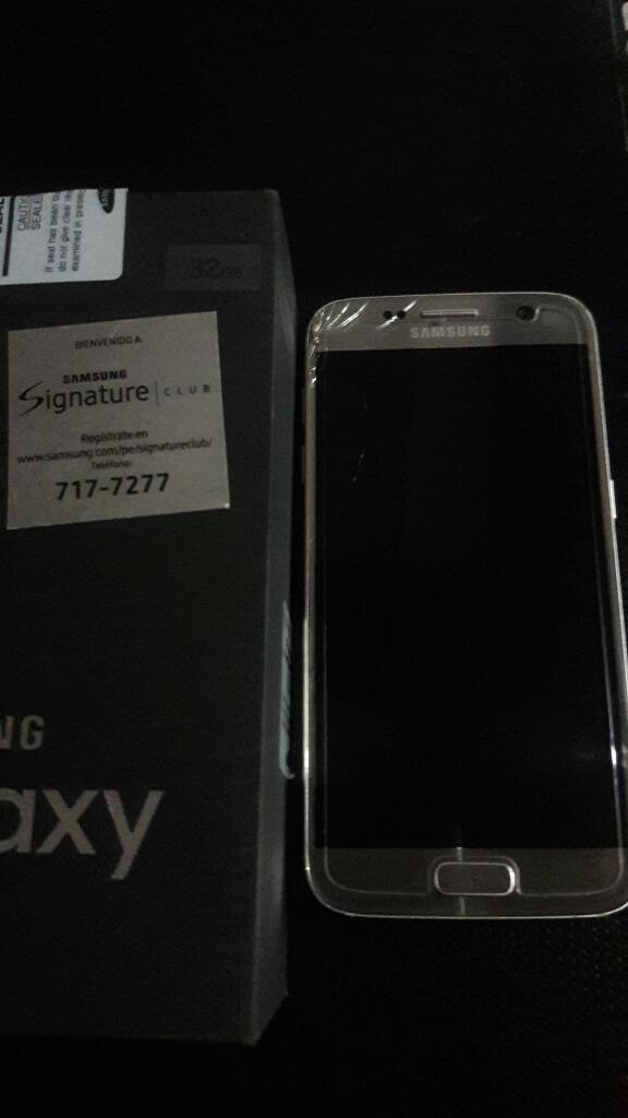 Samsung Galaxy S7 con Detalle en Glass