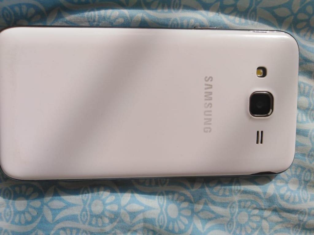 Samsung j5