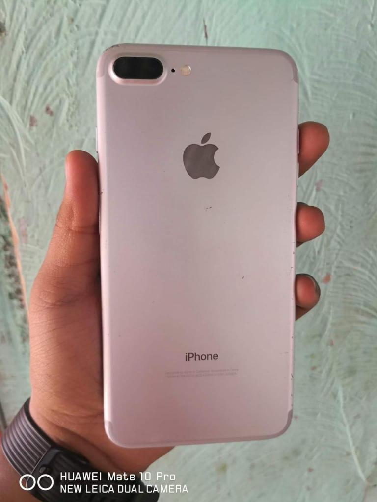 VENDO APPLE IPHONE 7 PLUS