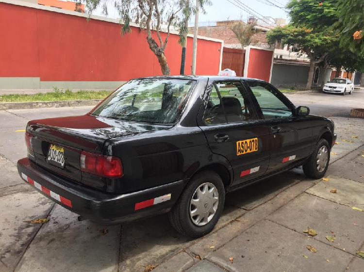 ALQUILO TAXI NISSANGNV