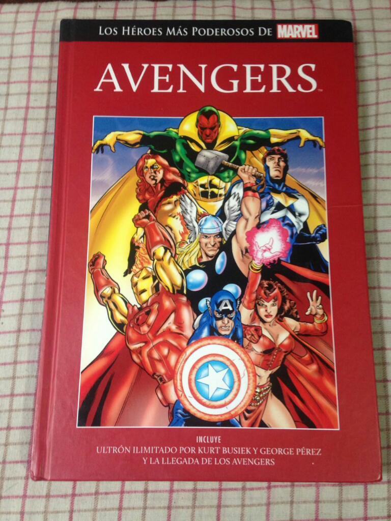 Libro Comics Marvel Avengers Edition