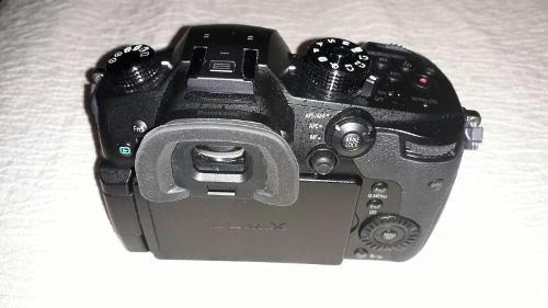 Camara De Panasonic Lumix Gh5 Mas Objeivo 12-60 Leica