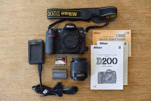 Camara Fotografica Profesional Nikon D 200 Completa C Acceso