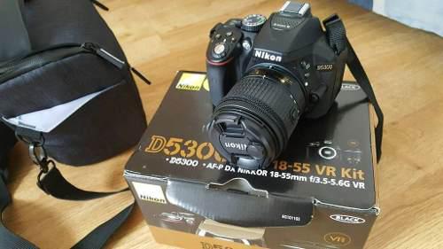 Cámara Nikon D5300 24.2 Mpx Lente 18-55 Mm.