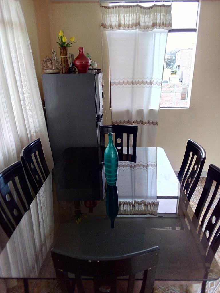 Comedor de 6 Sillas