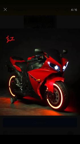 Moto Lineal A Bateria Modelo Ducati