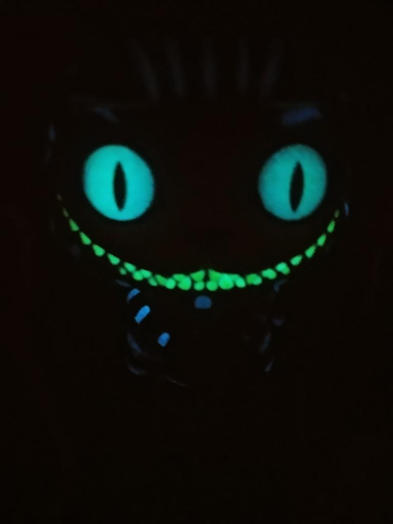 Funko Pop Cheshire Cat Glow Alicia