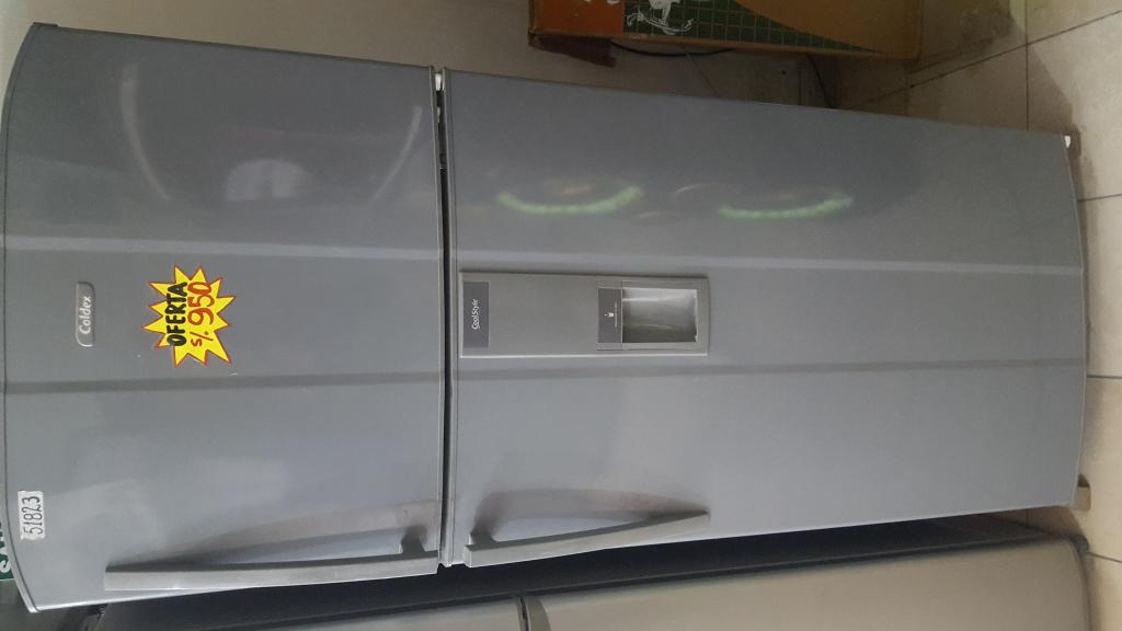 Refrigeradora Coldex / 290 Litros / No Frost / 