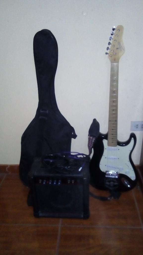 Guitarra Eléctrica, Amplificador