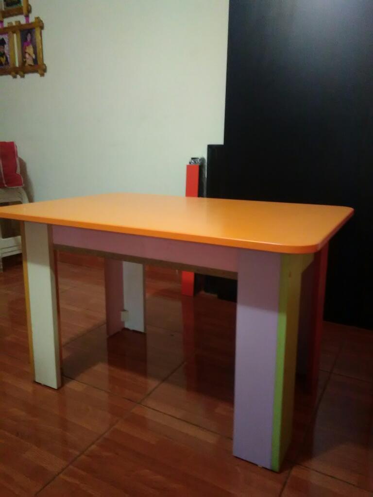 Mesita para Niña en Melamine