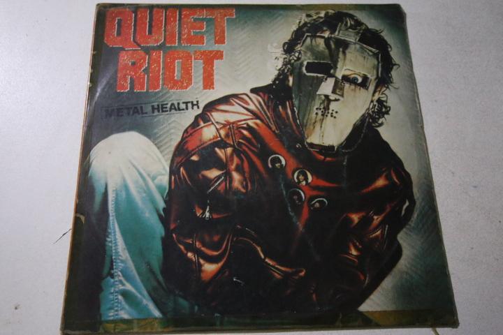 quiet riot metal health lp vinilo edición perú rock heavy