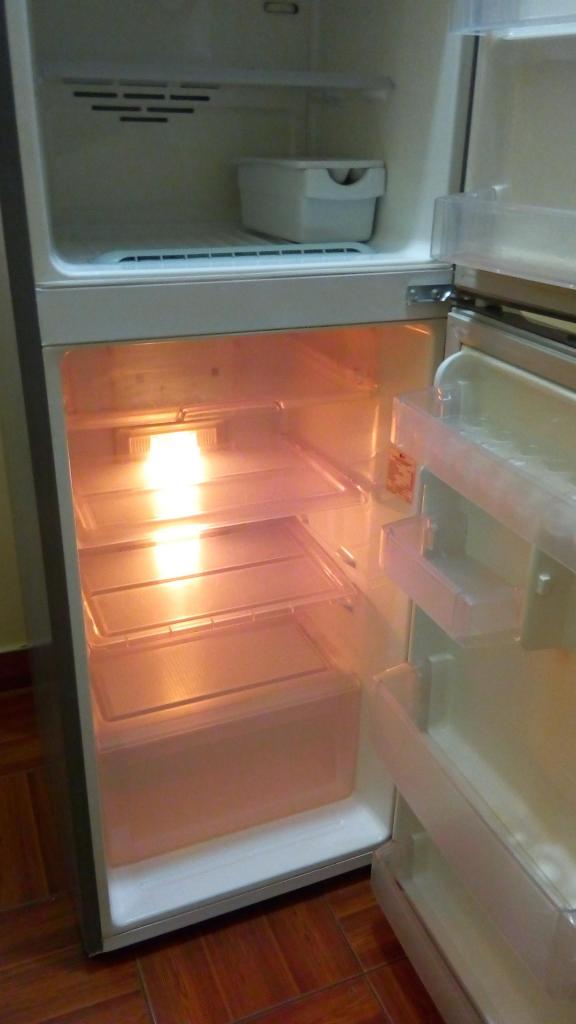 VENDO REFRIGERADORA EXCELENTE ESTADO